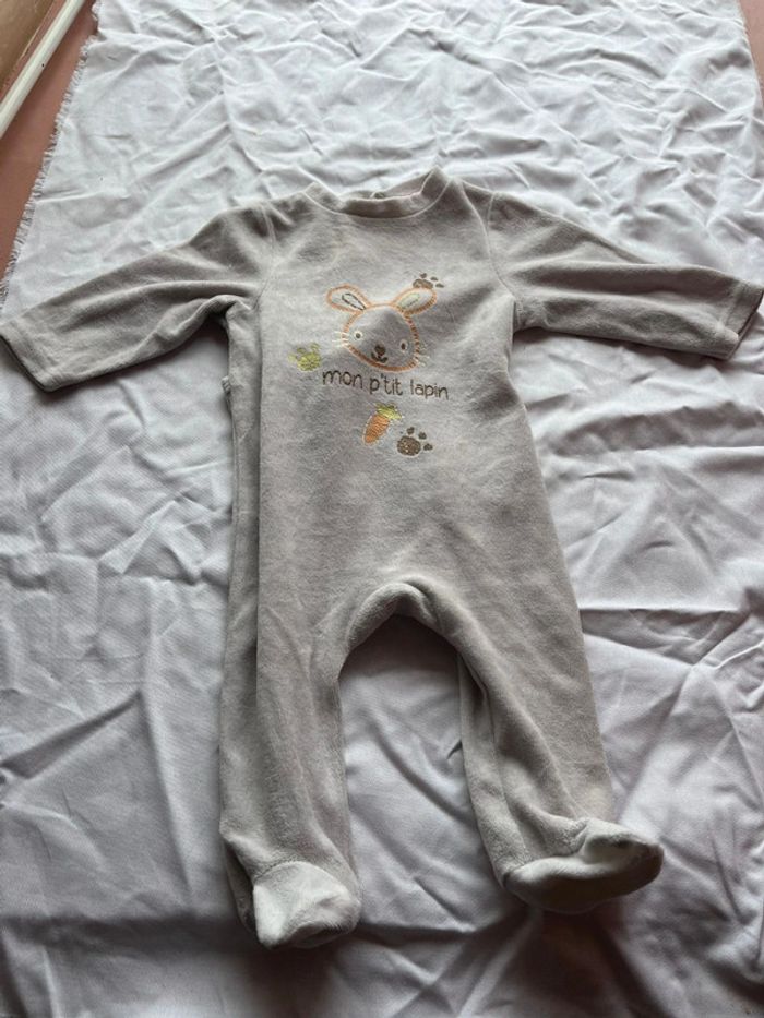 Pyjamas 6 mois