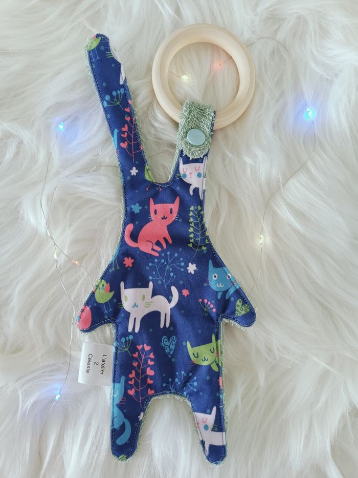 Petit Lapin en tissu - photo numéro 3