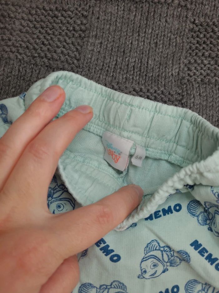 👶Short disney taille 6mois👶 - photo numéro 3