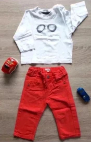 ensemble pantalon et t-shirt manches longues 3-6 mois / 62 cm Très bon état Grain de Blé