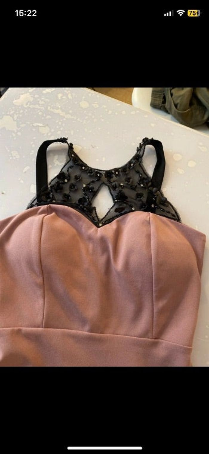 Jolie robe de fêtes taille S