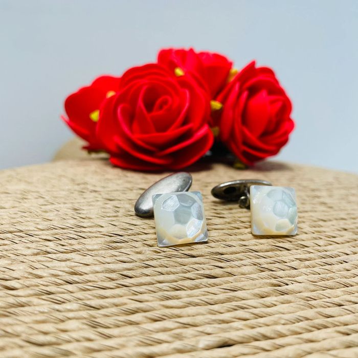 🔥 Modèle Rare. Boutons de manchettes à chaînette. Nacre véritable. Gravure ballon de football. - photo numéro 7