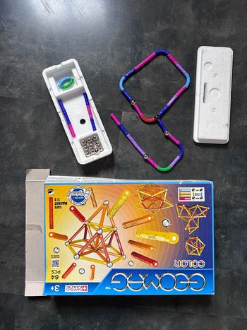 Jeu d’aimants geomag 46 pièces 