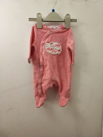 Dors bien bébé fille