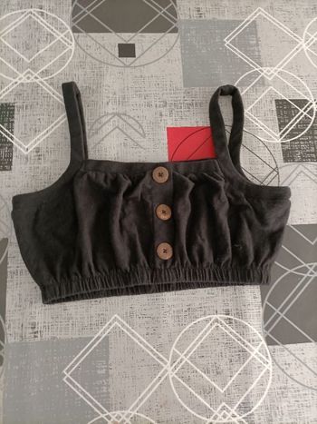 Croc top