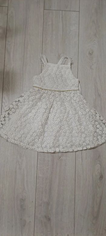Robe de cérémonie 4A