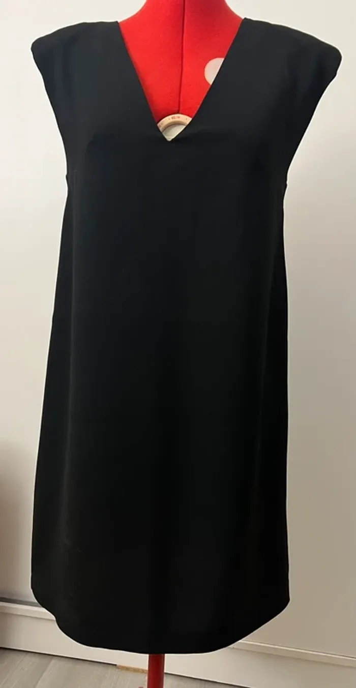 Robe droite col V à épaulettes dos nu Camaïeu - photo numéro 2