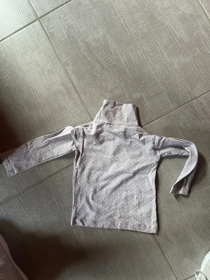 Pull roulé fille 2 ans - photo numéro 3