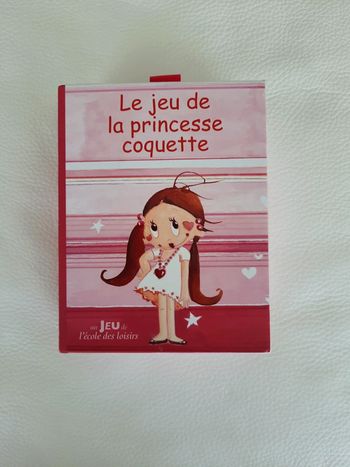 Jeu de carte de l'école des loisirs : le jeu de la Princesse Coquette