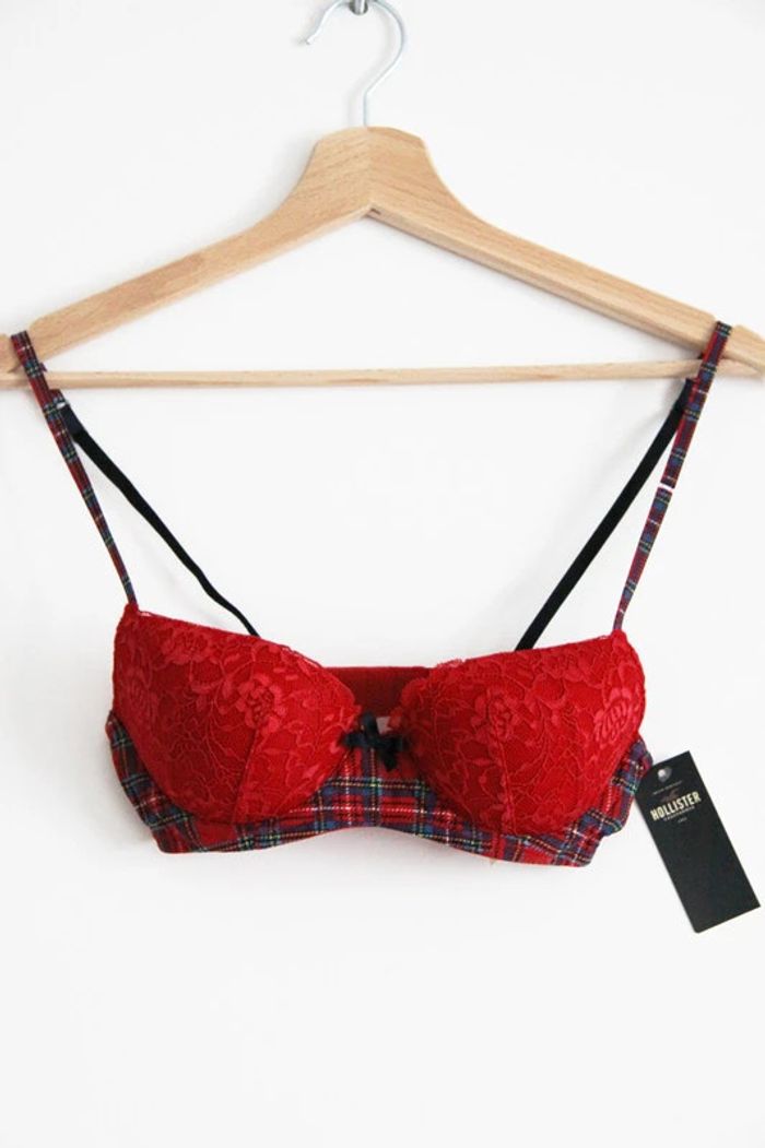 Neuf & étiqueté soutien-gorge Gilly Hicks / Hollister rouge / tartan carreaux