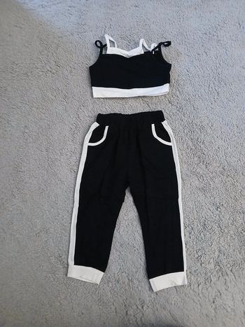 Lot de 2 ensemble et 1 pyjama