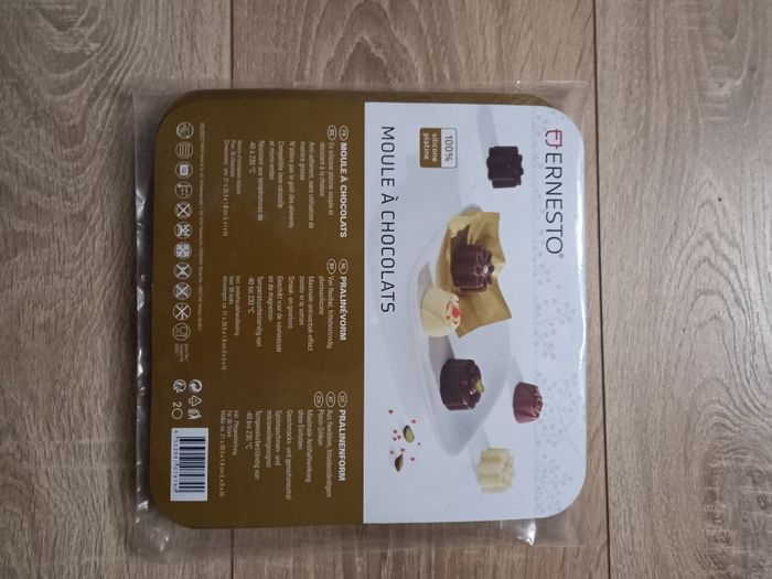 Moule à chocolats  marque Ernesto - photo numéro 2