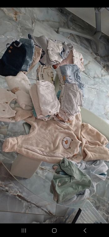 Lots de vêtements bebe garçon 0-1mois