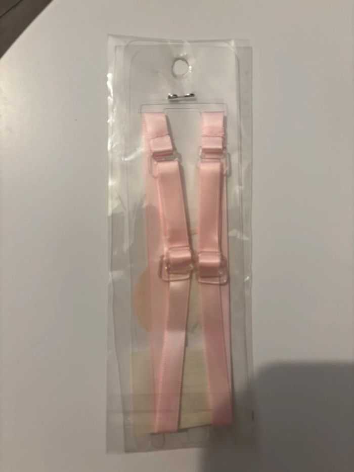 Bretelle rose satin neuf - photo numéro 2