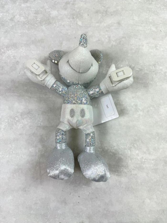 Peluche d’épaule Disney Mickey Sequin argent 20th anniversary Tokyo Disneyland