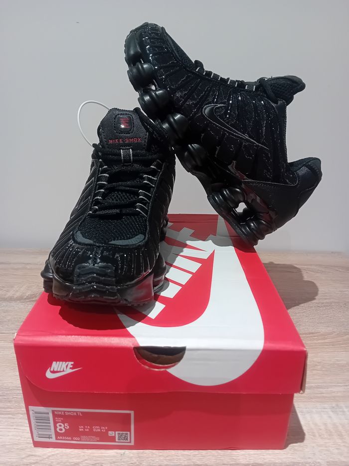 Nike show
