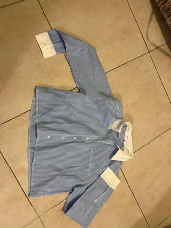 Chemise courte