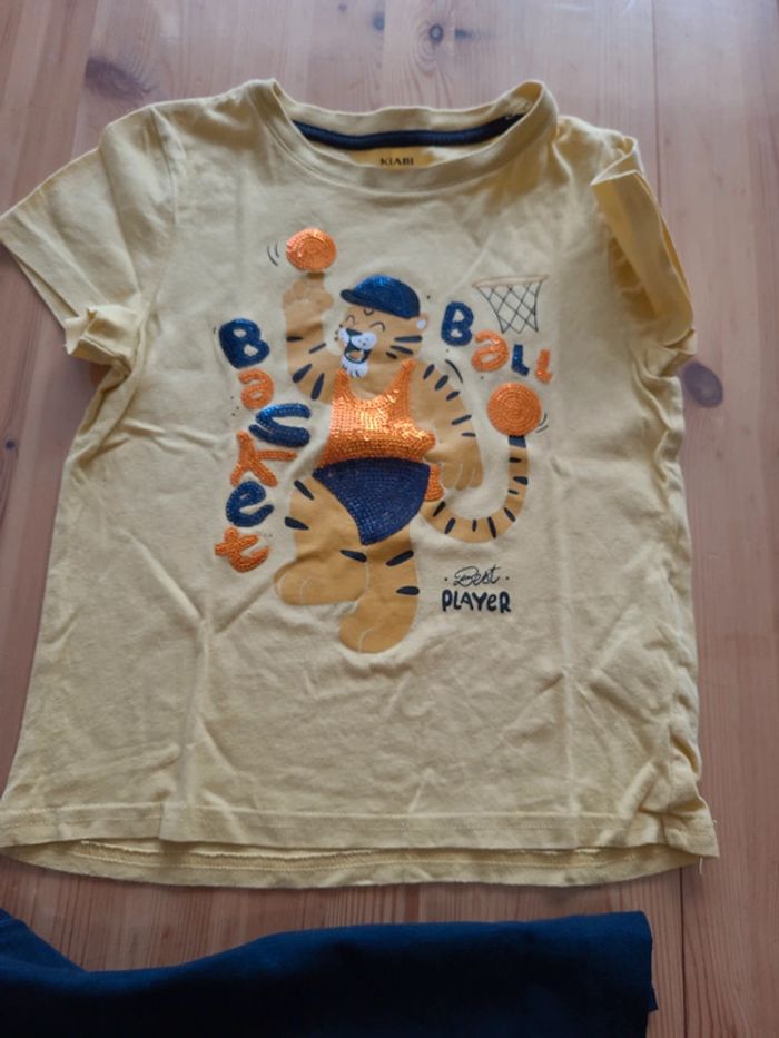 Lot t shirt 6 ans - photo numéro 5