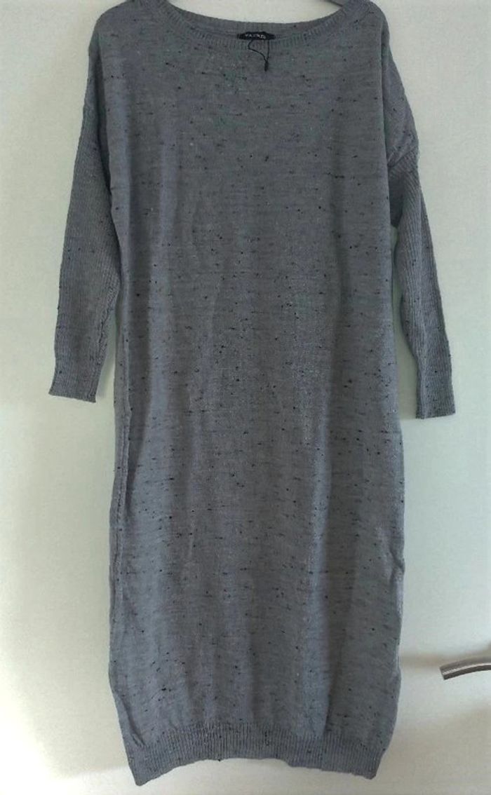 Robe Pull Gris Chiné marque Multiples Créateur Neuve