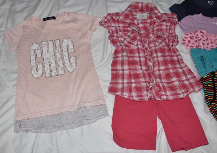 Lot de vêtements fille été 8 ans (2) - photo numéro 3
