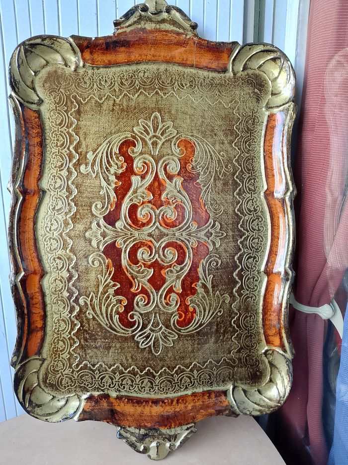 Ancien plateau Florentin en bois