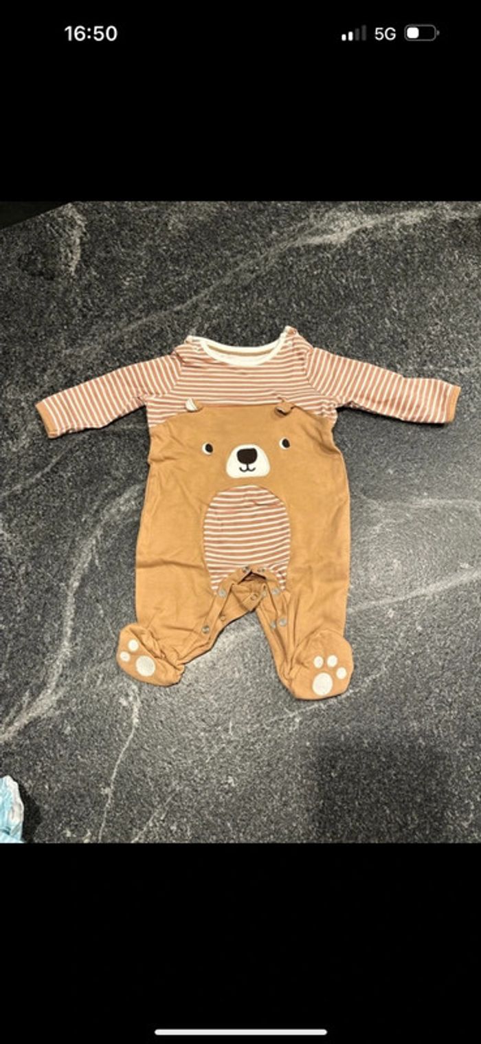 Lot de 5 pyjamas légers bébé garçon 6 mois très bon état ou neuf - photo numéro 2