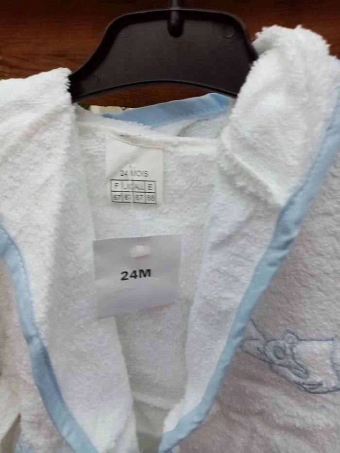 Sortie de bain - photo numéro 3
