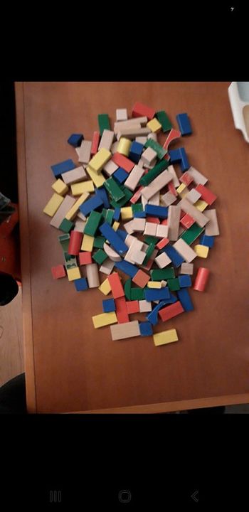 Gros lot de cubes en bois