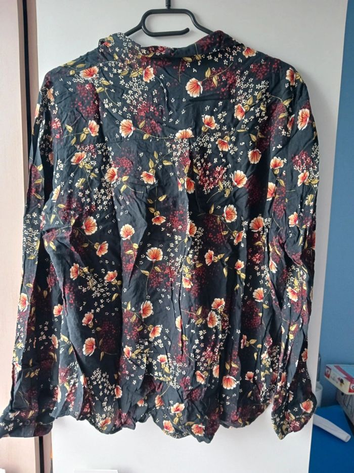 Chemisier fleuri Camaïeu taille L40 - photo numéro 4
