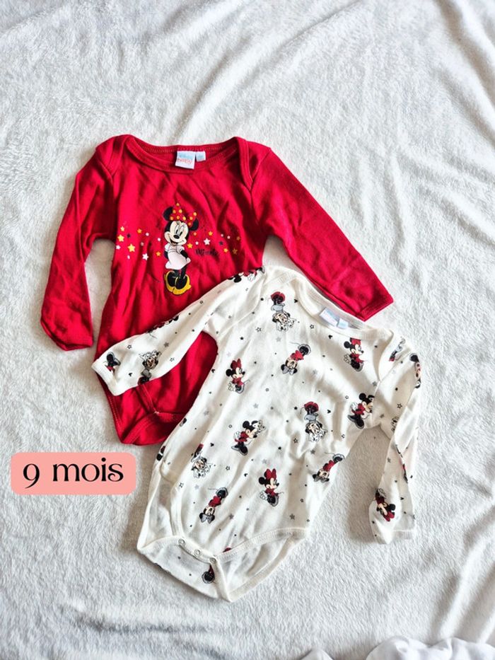 Lot bodies minnie 9 mois