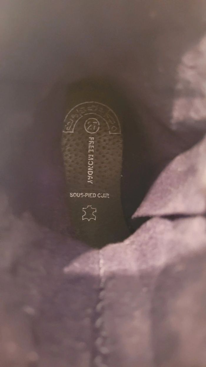 Bottes neuves cuir taille 27 - photo numéro 17