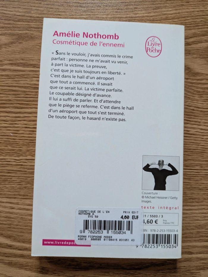 Cosmétique de l'ennemi - Amélie Nothomb - photo numéro 2