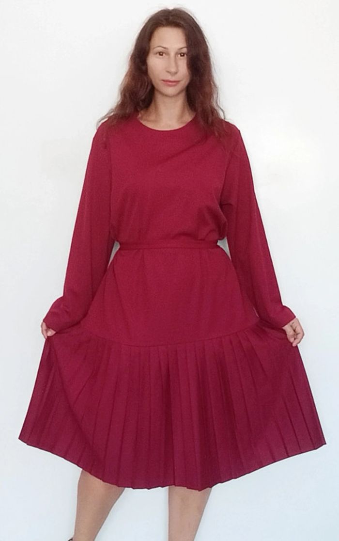 Superbe robe bordeaux vintage taille 50 - photo numéro 2