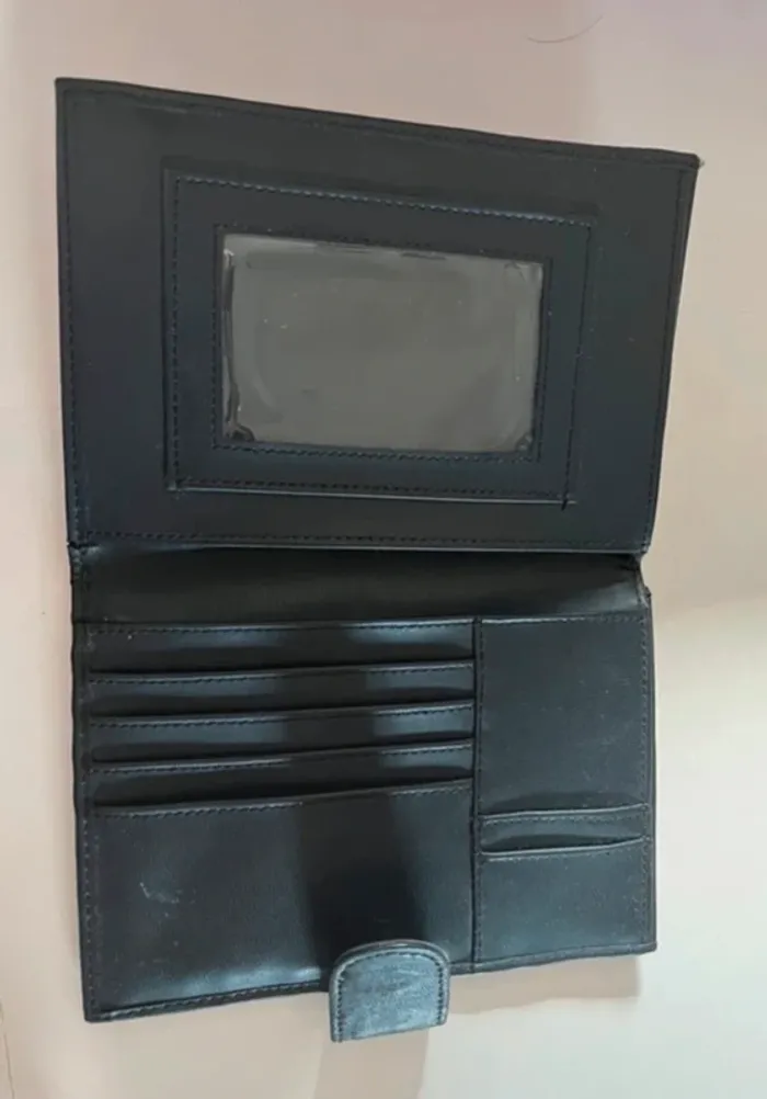 Portefeuille carven - photo numéro 4