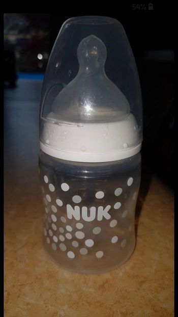 Biberon nuk