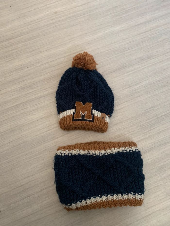 Ensemble bonnet / tour de cou