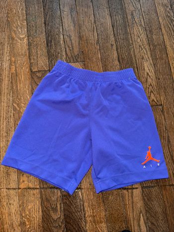 Short Jordan  6 ans