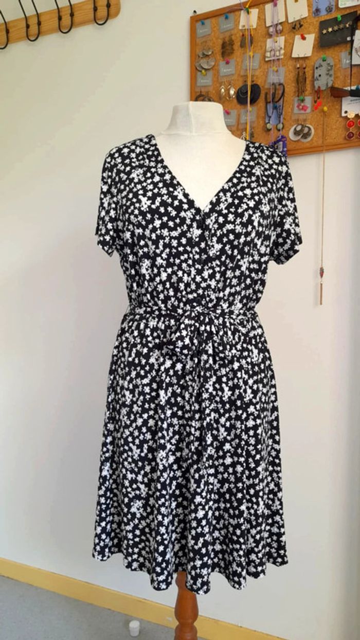 Robe courte Cache Cache fleurie taille L