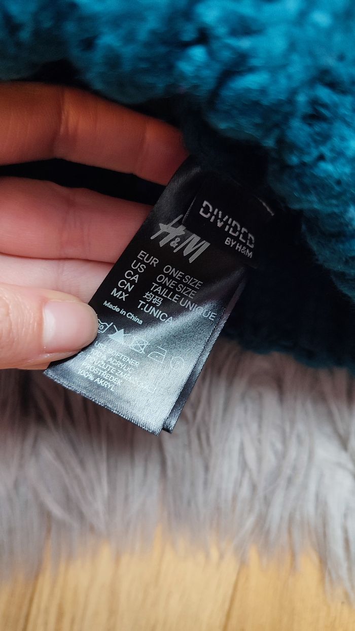 Bonnet bleu canard H&M - photo numéro 3