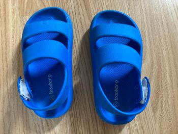 Sandales bleues - Pointure 24 / 25