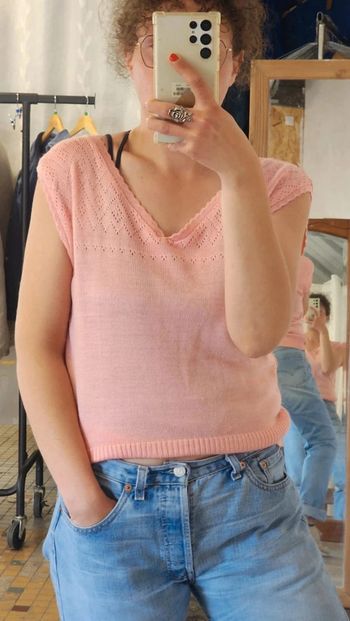 Joli petit top manches courtes vintage en maille