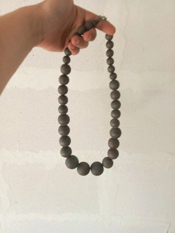 Collier femme en bois