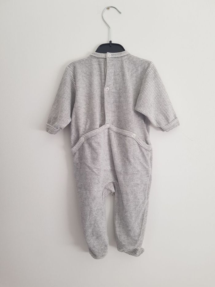 Pyjama en velours taille 3 mois - photo numéro 5
