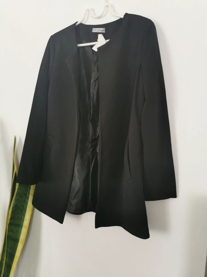 Veste neuve taille 1 - photo numéro 2