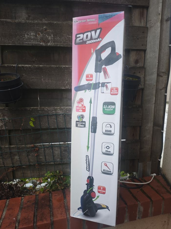 Débroussailleuse sans fil