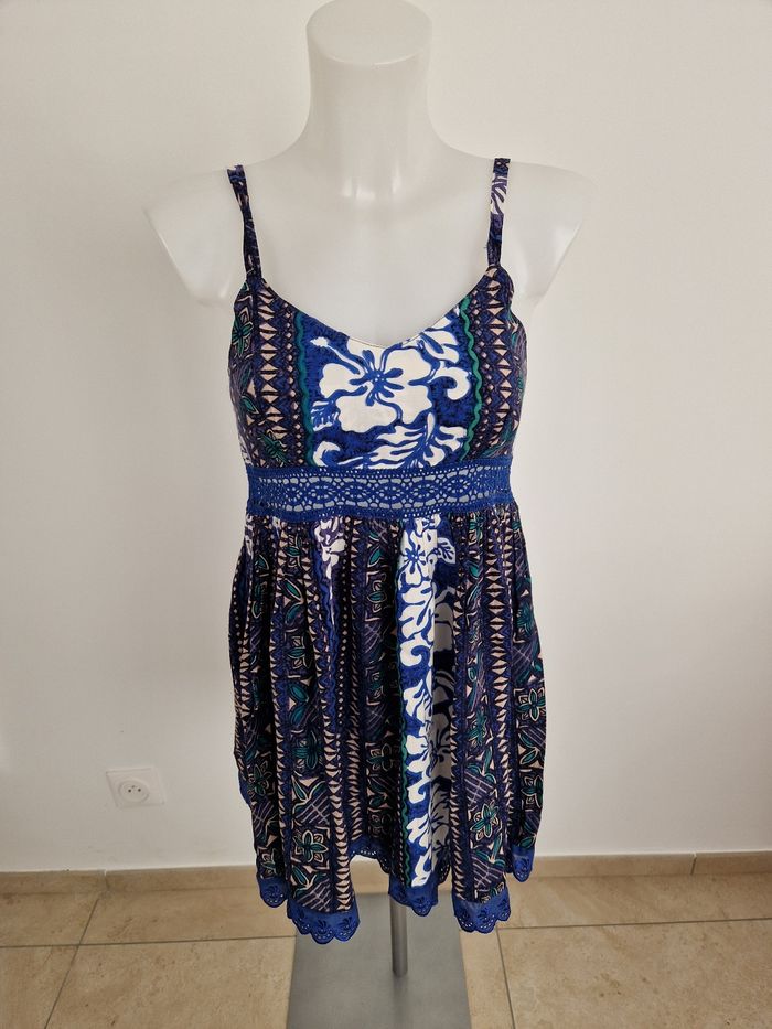 Robe bleu fleurie polynésienne