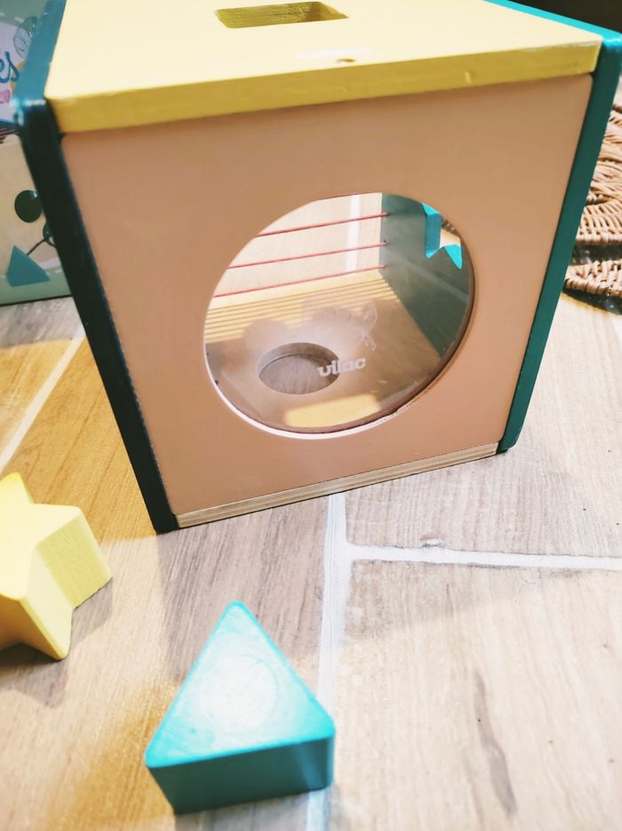 ⭐ Cube boîte à formes multi activités en bois marque Vilac - photo numéro 7