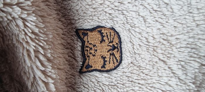 Pull avec capuche oreilles - photo numéro 2