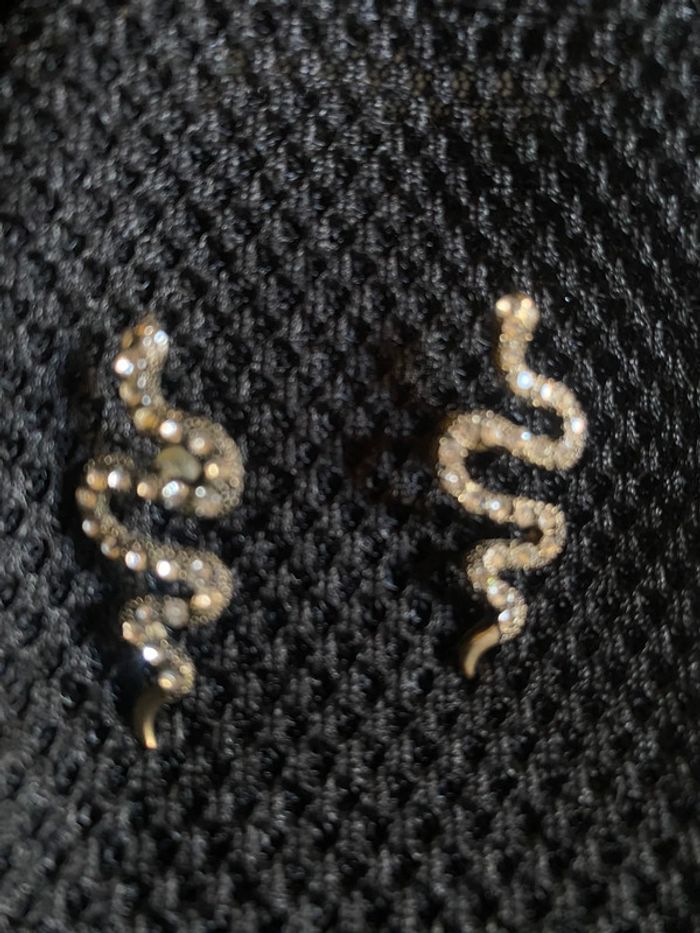 Boucles d’oreilles fantaisies serpent strass - photo numéro 1