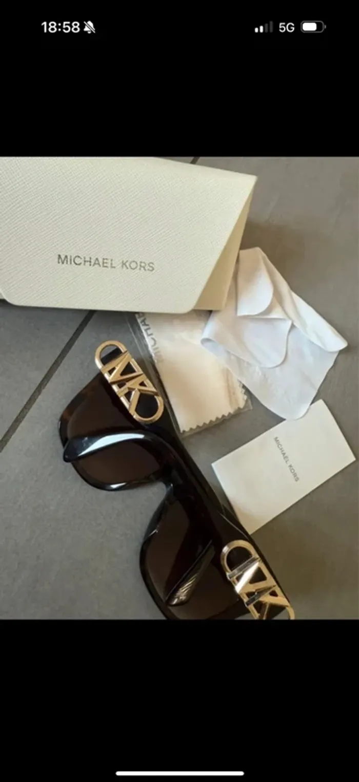 Lunette de soleil michael kors original taille S - photo numéro 2